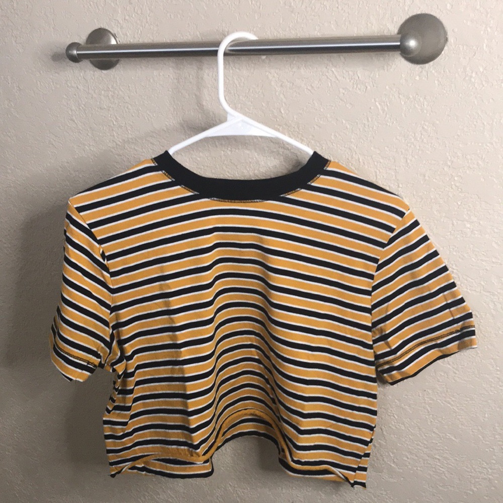 Black and Yellow Croptop Tshirt